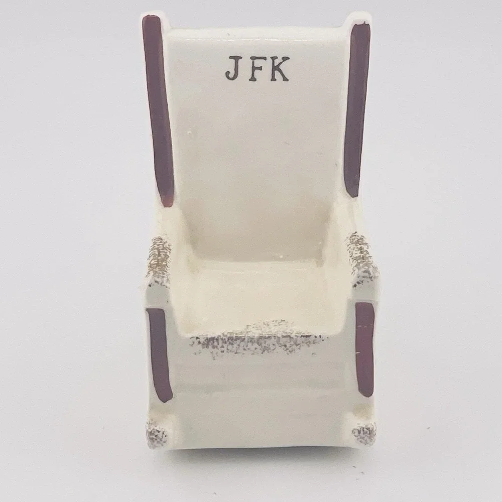 Vintage  Arrow 1962 JFK Kennedy Rocking Chair Salt & Pepper Shakers Set Japan